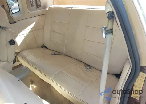 1982 Ford Mustang z USA, uszkodzony, nr VIN 1FABP10D9CF145395